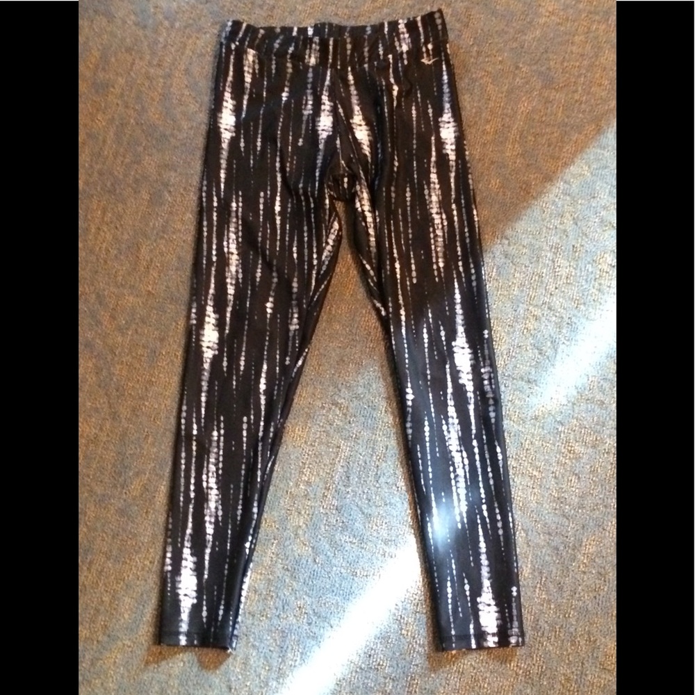 Everlast workout leggings small worn washed once